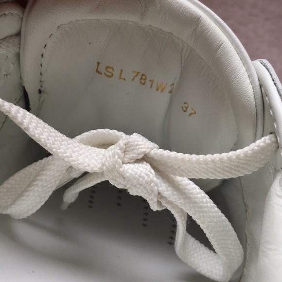 ❌SOLD❌Valentino Garavani Open Sneaker size 37 - Picture 4 of 6